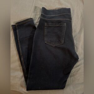 HUE Women's Dark Blue Wash Jeggings